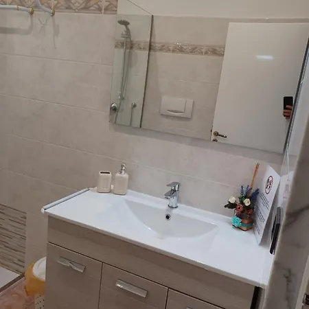 La Neviera فندق مبيت وإفطار Toritto
