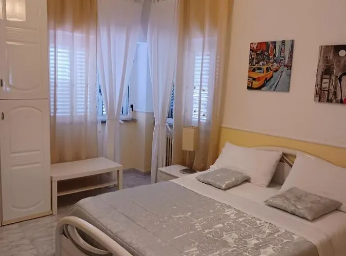 La Neviera Bed & Breakfast 3*