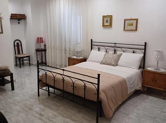 Bed & Breakfast La Neviera 3*